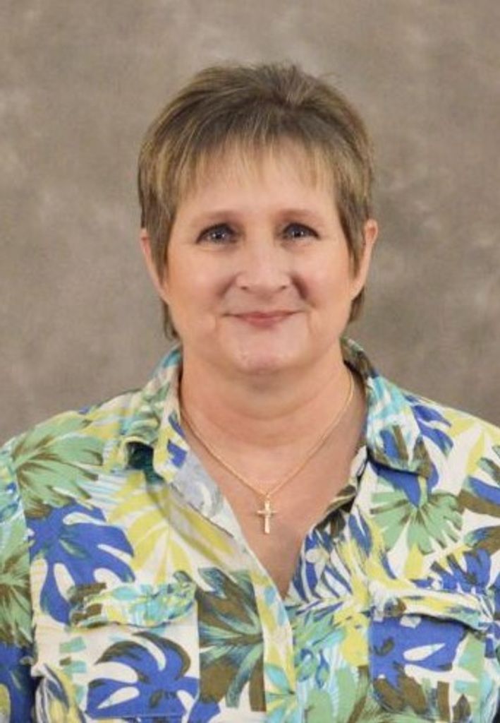 Vickie (Solmonson)  O'Brien Profile Photo