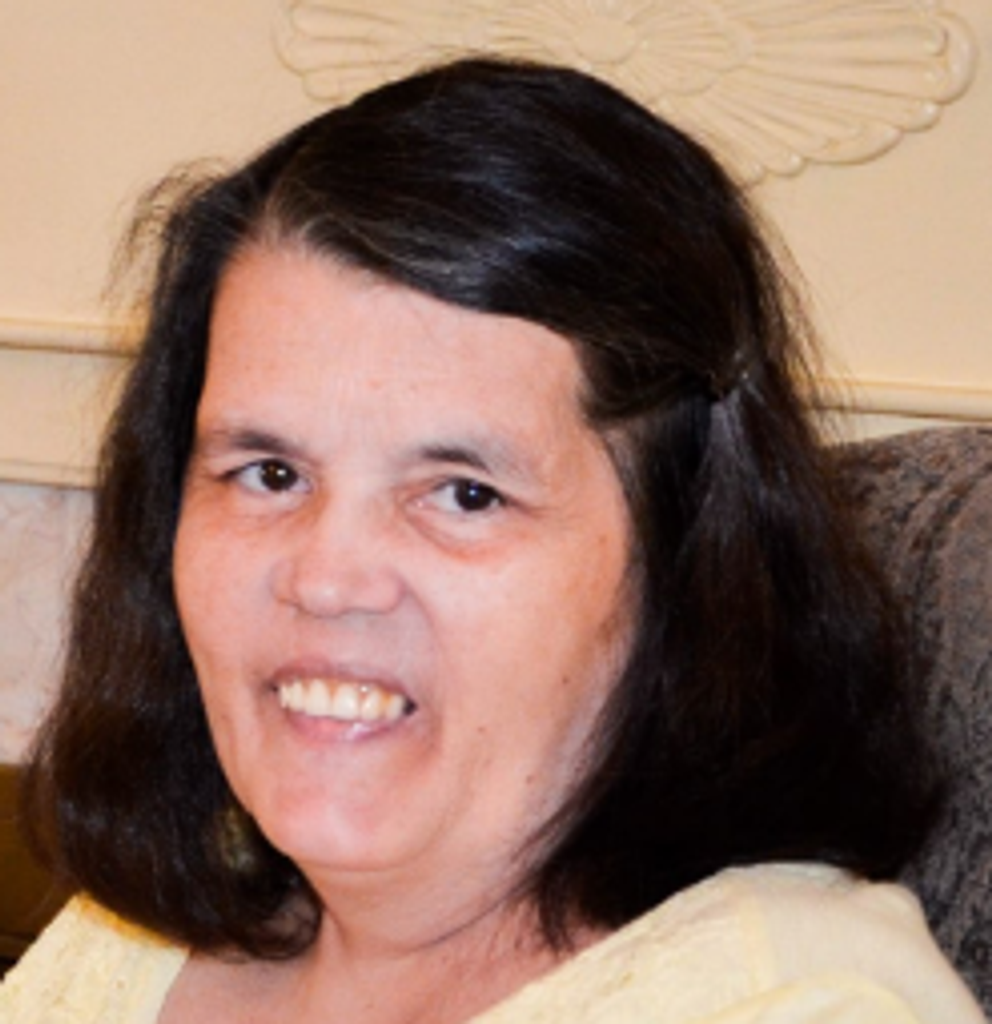 Jeanne E. (Betts)  McCullough