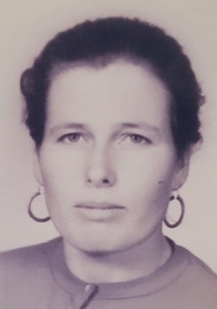 Maria C. (Deandrade)  Augusto