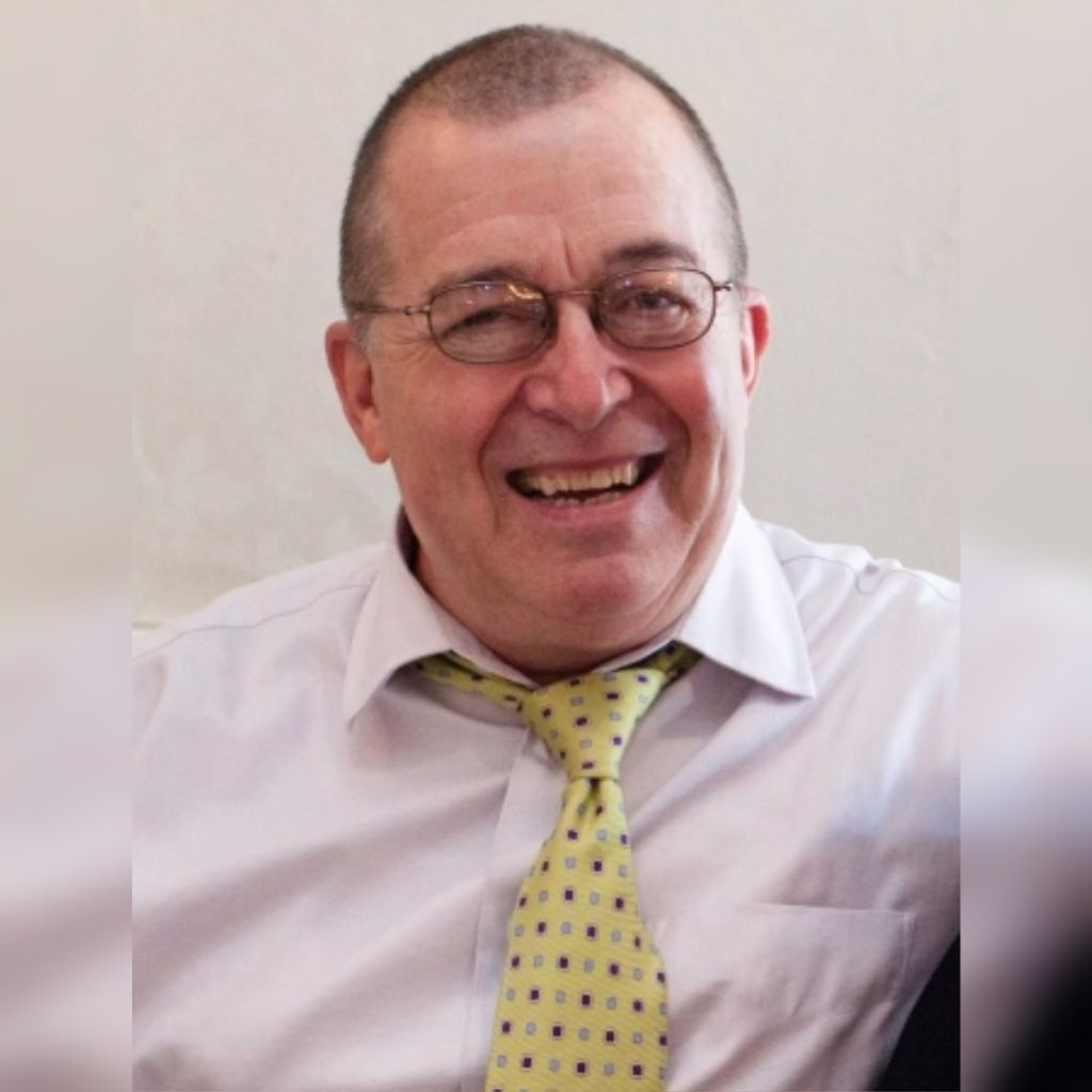 Thomas Lyons Profile Photo
