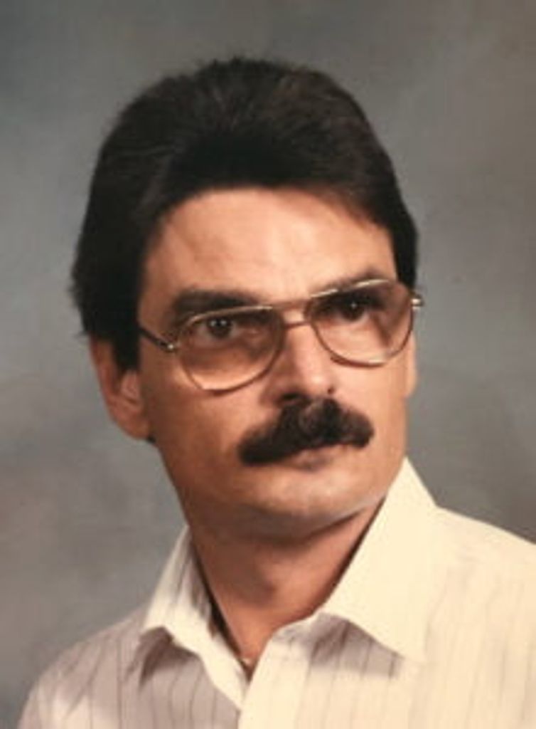 Paul Wayne (Rusty) Thompson Profile Photo