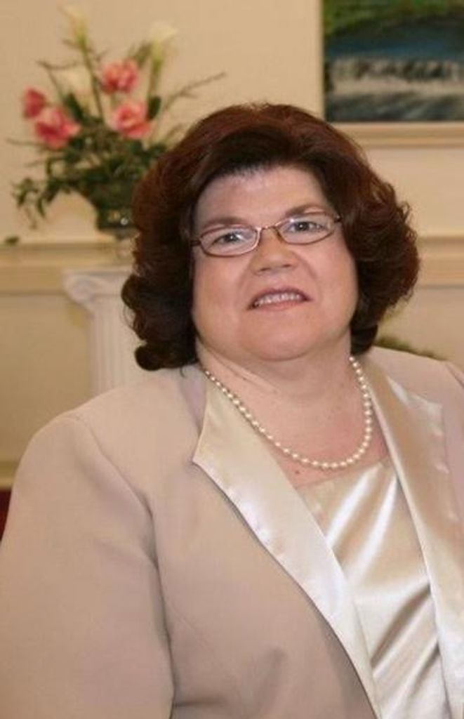 Tracie Lynn Moss Profile Photo