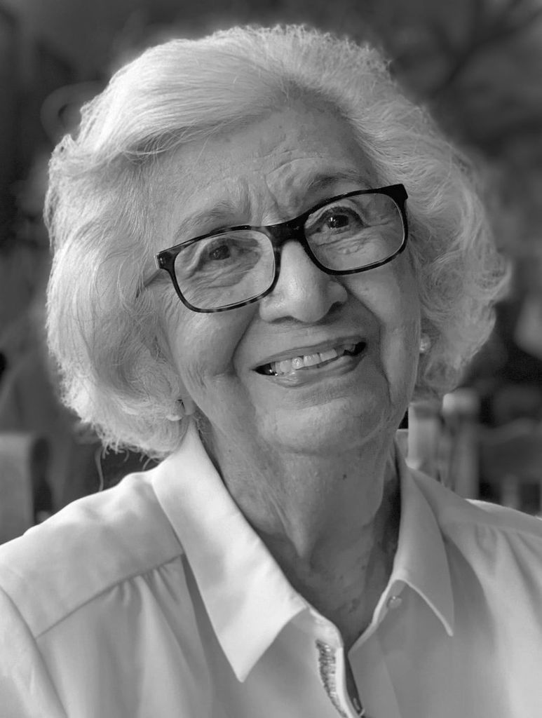 Marie Corrales Marín