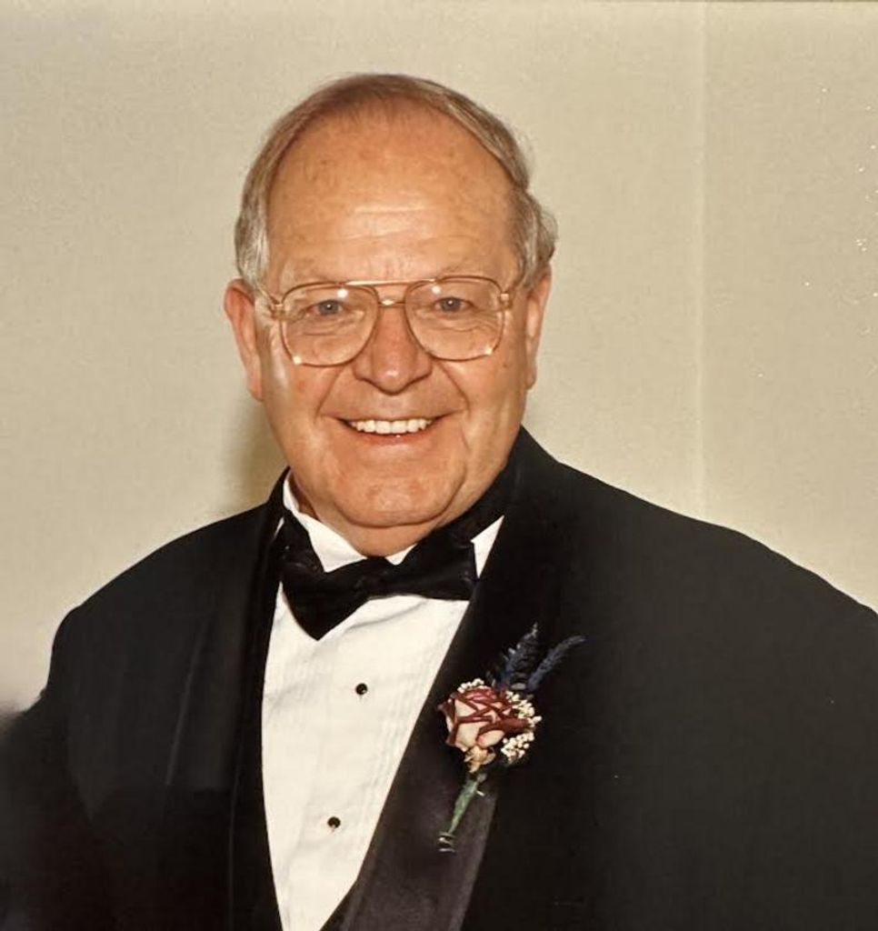 Richard D. Tucker Profile Photo