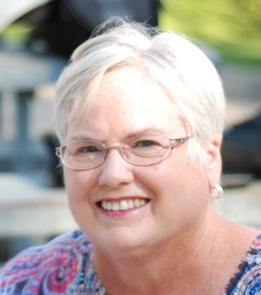 Margo E. (Thomas)  Harman