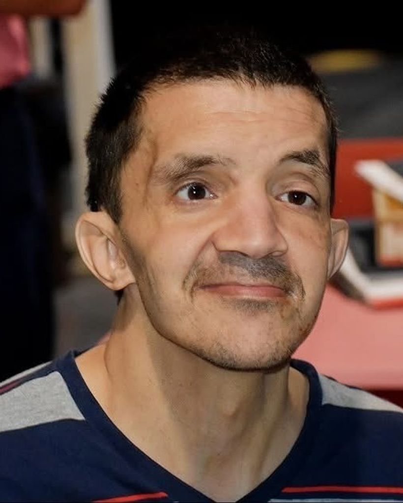Adam Glenn Profile Photo