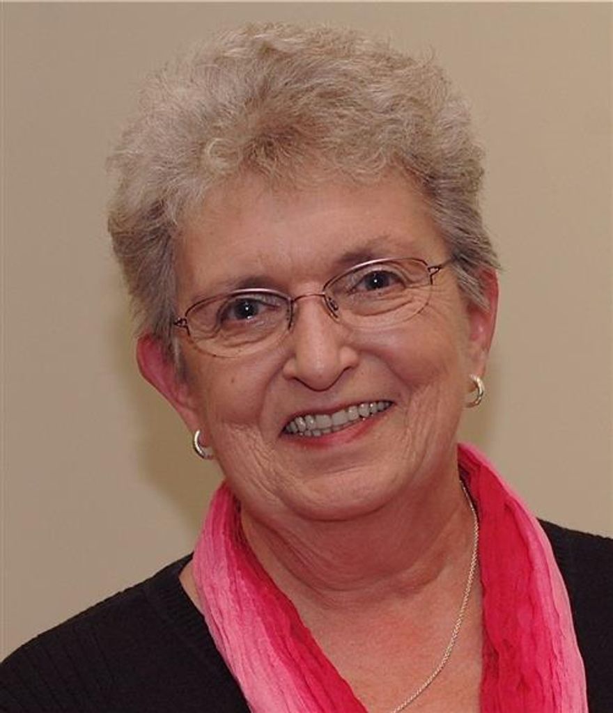 Dianne Davis Profile Photo