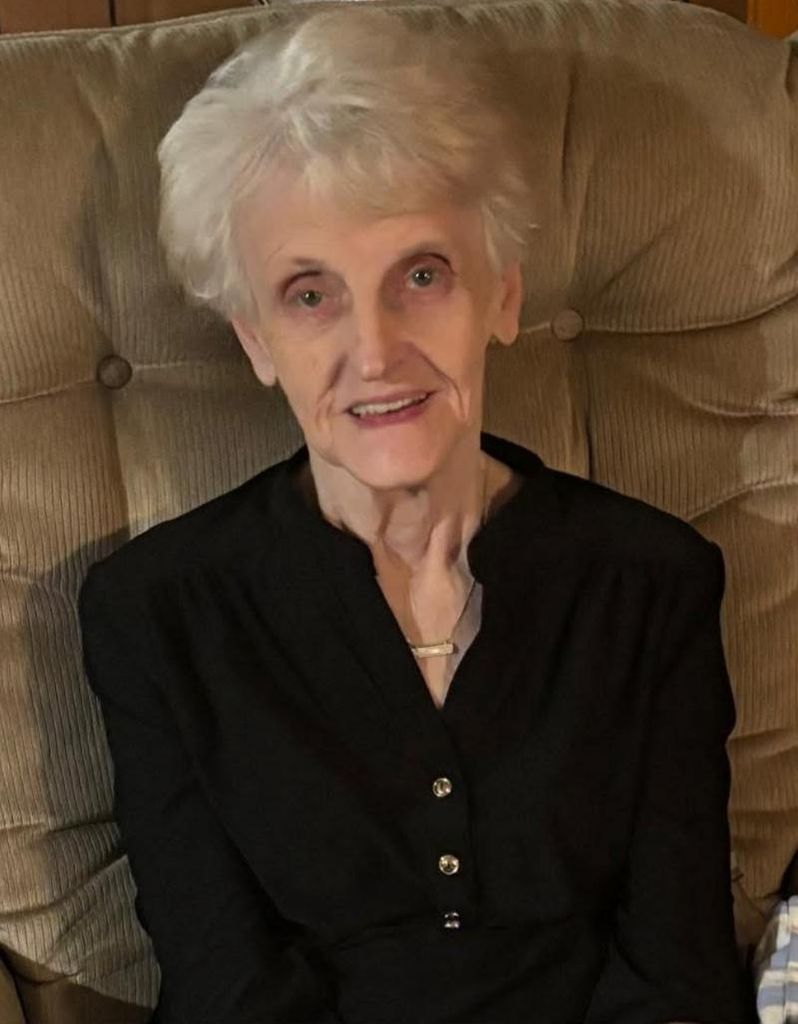 Louise Halford Combs Profile Photo