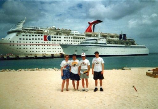 Karen Browning Penisten photo gallery thumbnail 134 of 200
