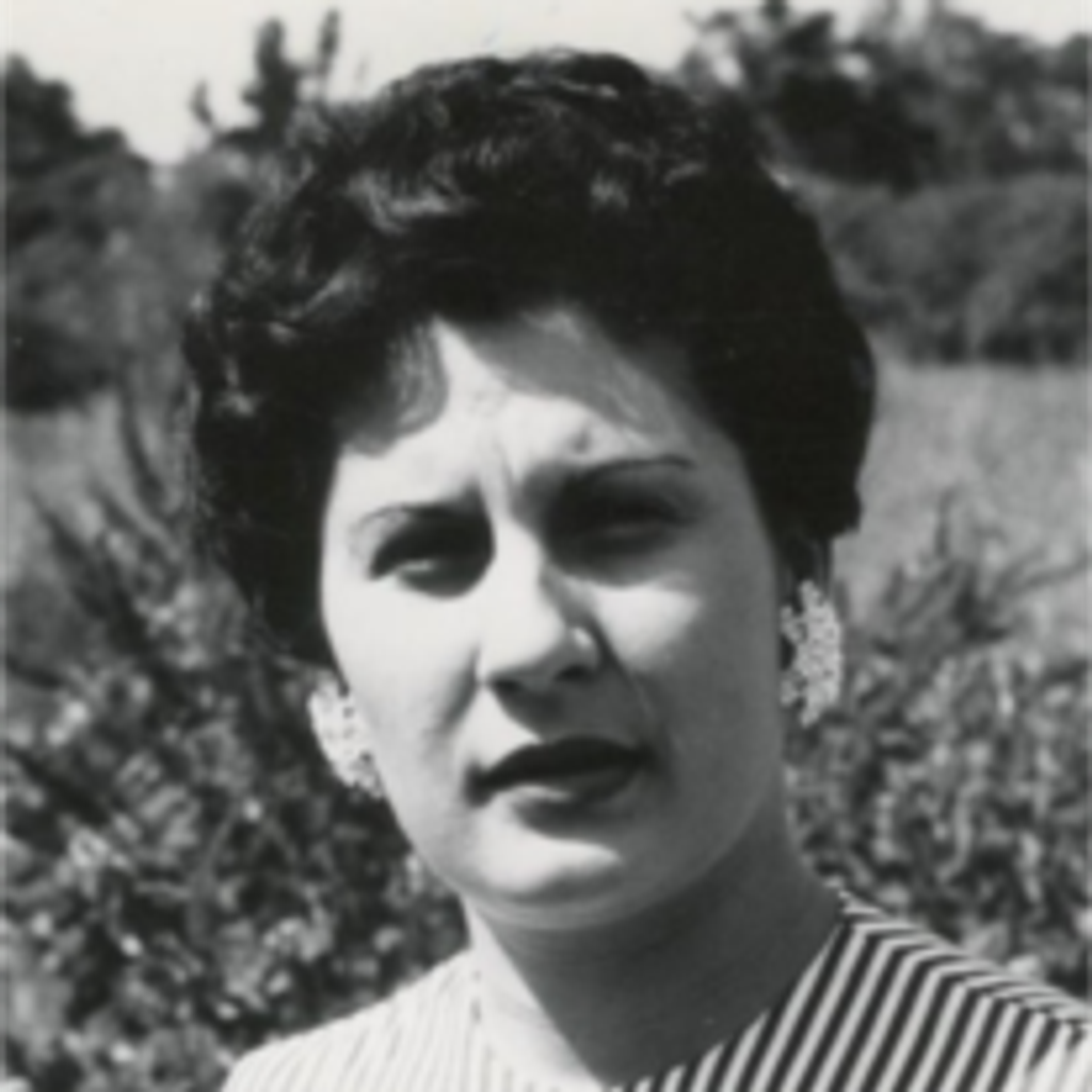 Louise Jolly
