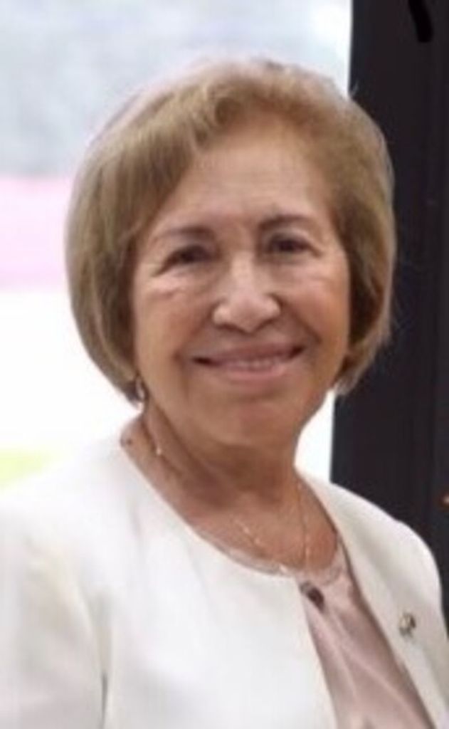 Senovia Rincon Profile Photo