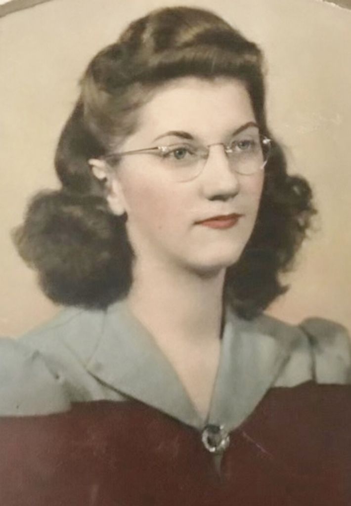 Winifred "Winnie" Sweredoski Profile Photo