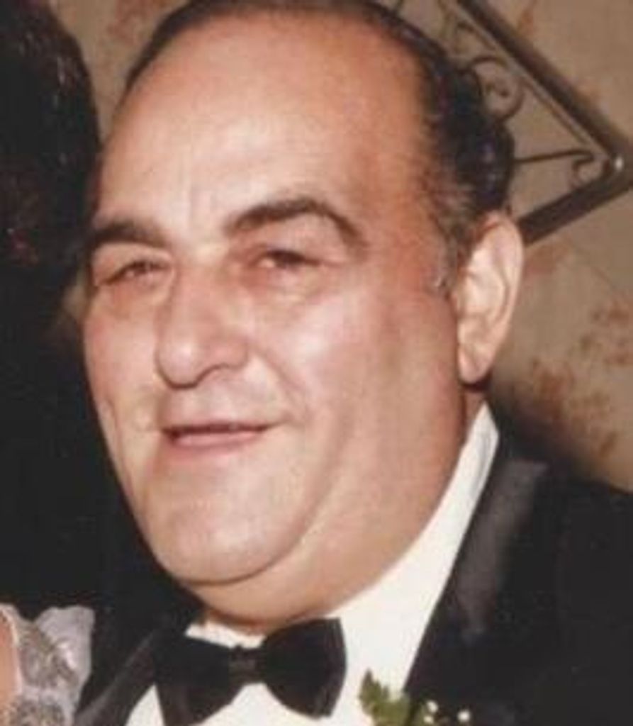Ralph Julia