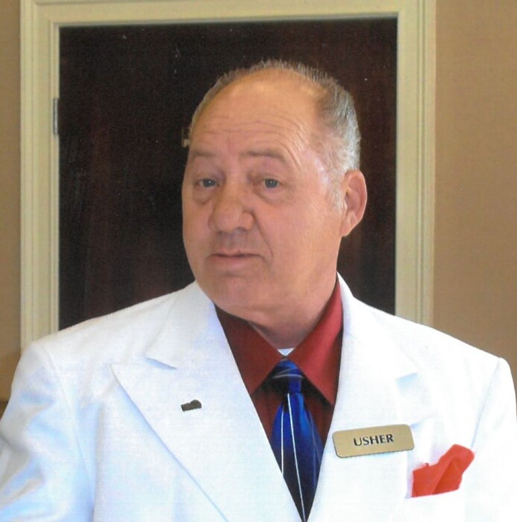 Tom Everett Sanders Profile Photo