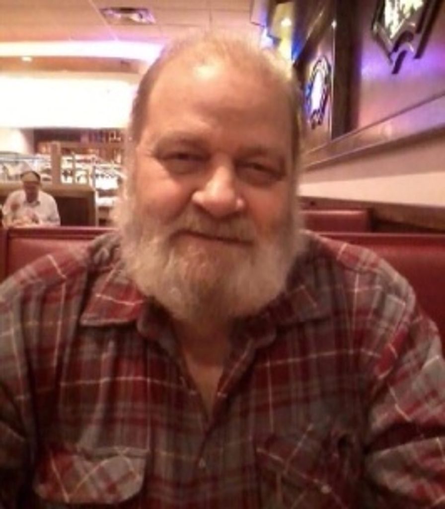 Gary Lloyd Profile Photo