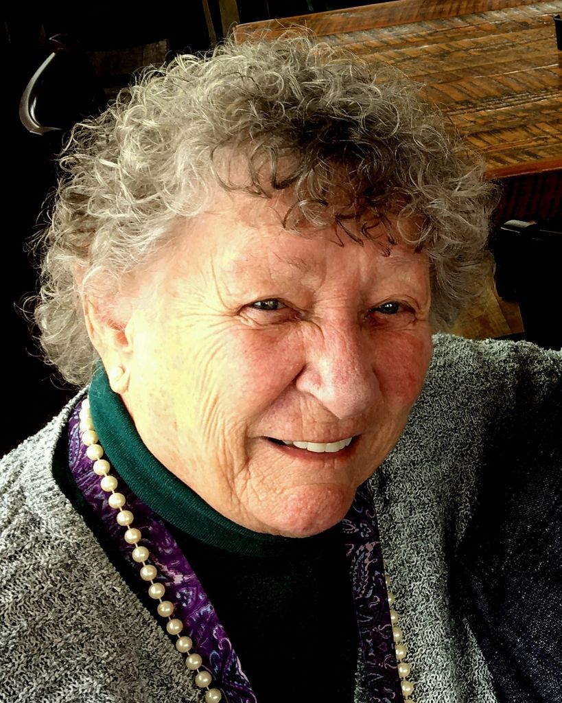 Jacqueline Gladys Byrnes