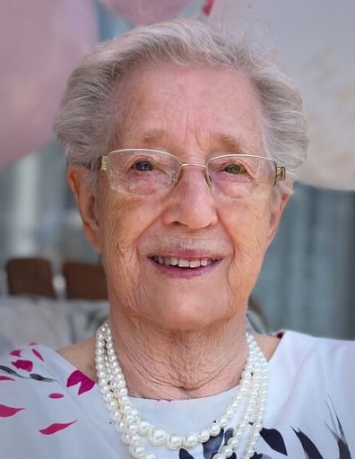 Klaaske "Carla" Boeyenga Profile Photo