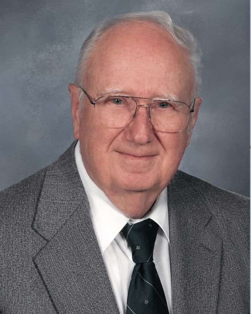 Maurice Collins Profile Photo