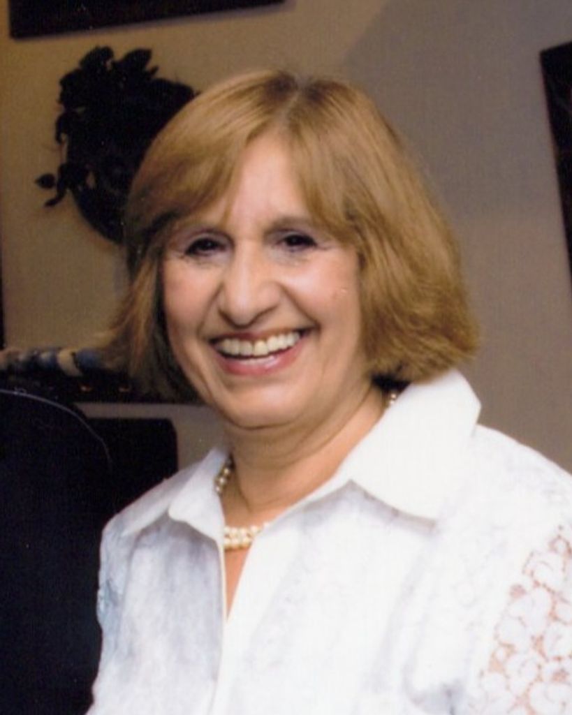 Ladan Aram Profile Photo