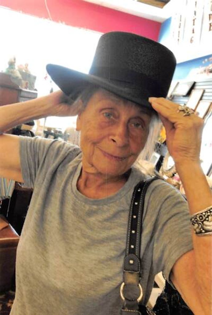 Kaye Janet Bowling Profile Photo