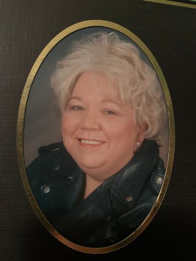 Edna Louise (Loggins)  Aichele photo gallery thumbnail 9 of 21