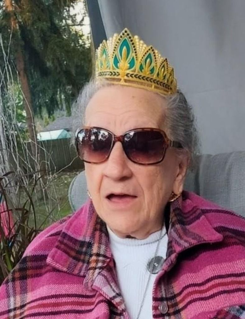 Lorraine Gertrude Kretz Profile Photo