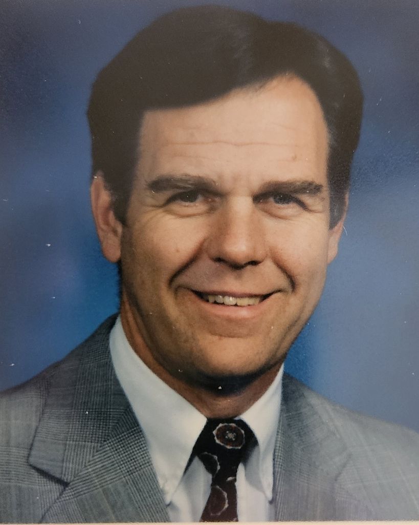 Leslie 'Les' McClelland