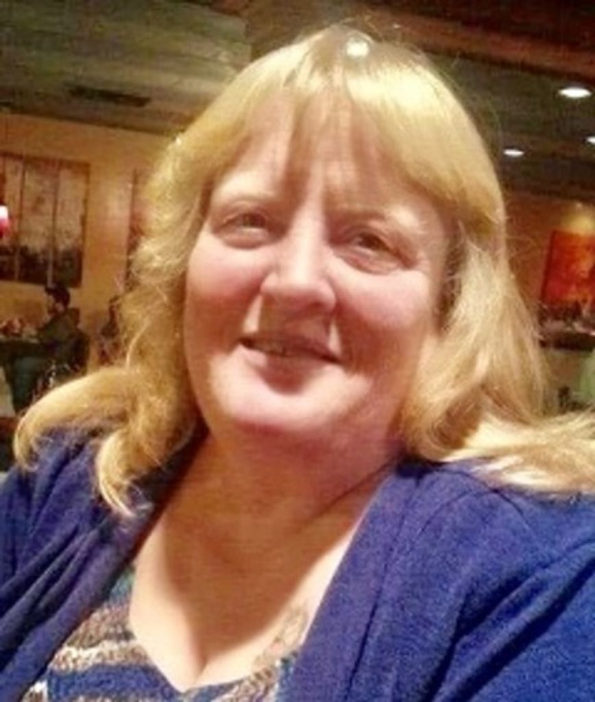 Leah B. Smith Simmons Profile Photo