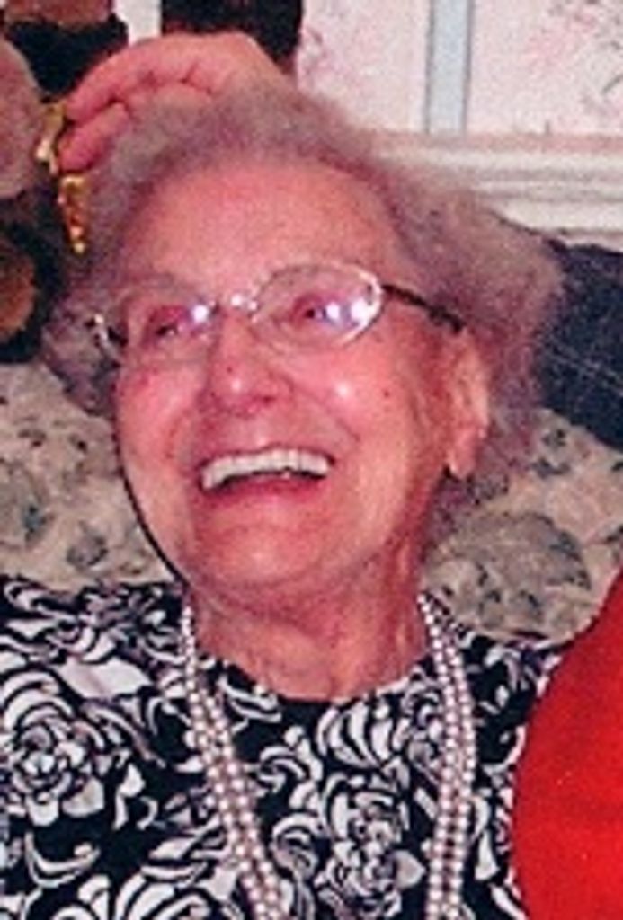 Carmela (Deluca) Kupchaunis