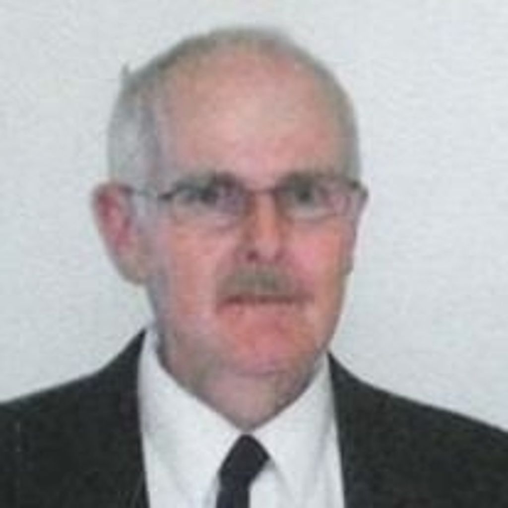 Daniel H Casler