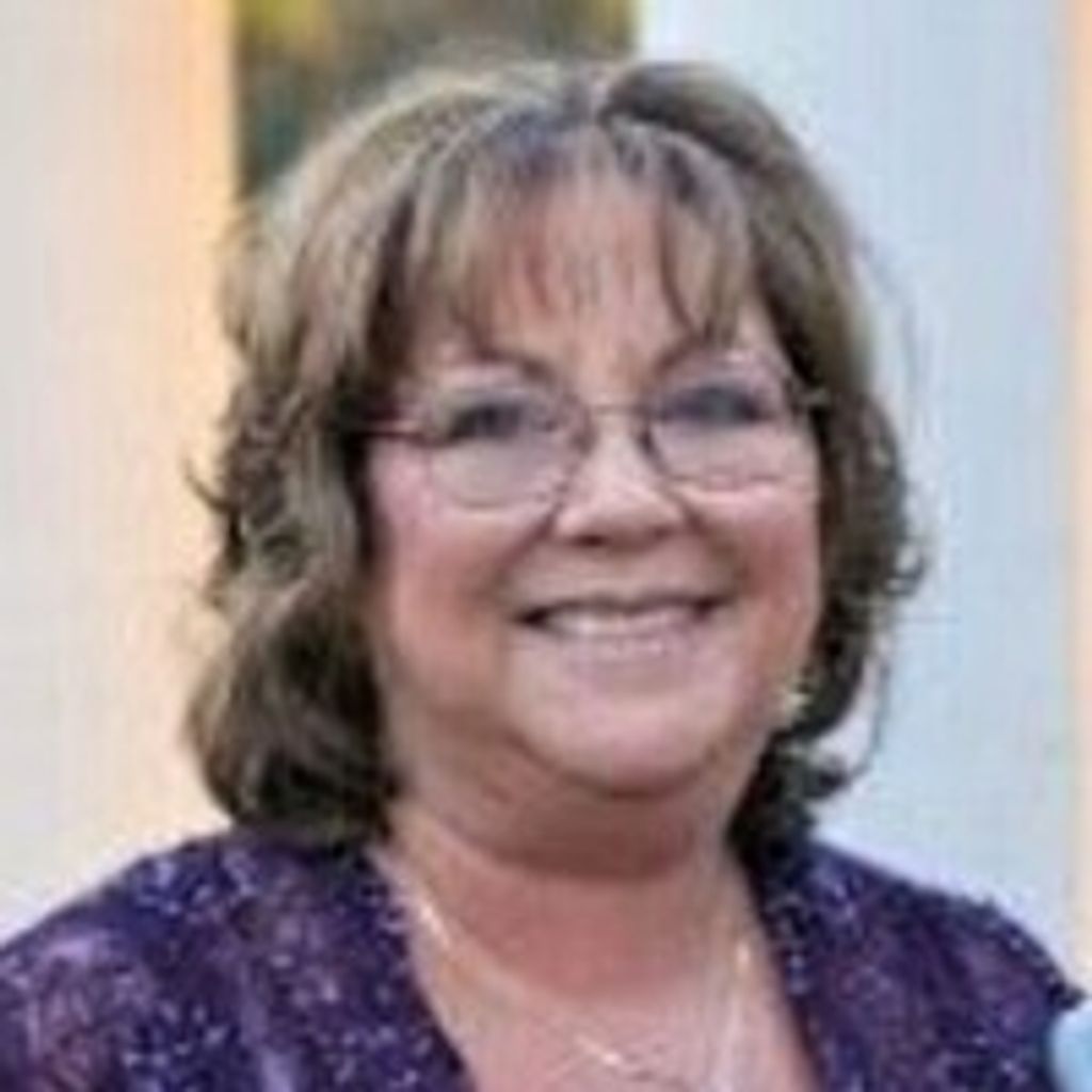 Laura B Hallenbeck Profile Photo