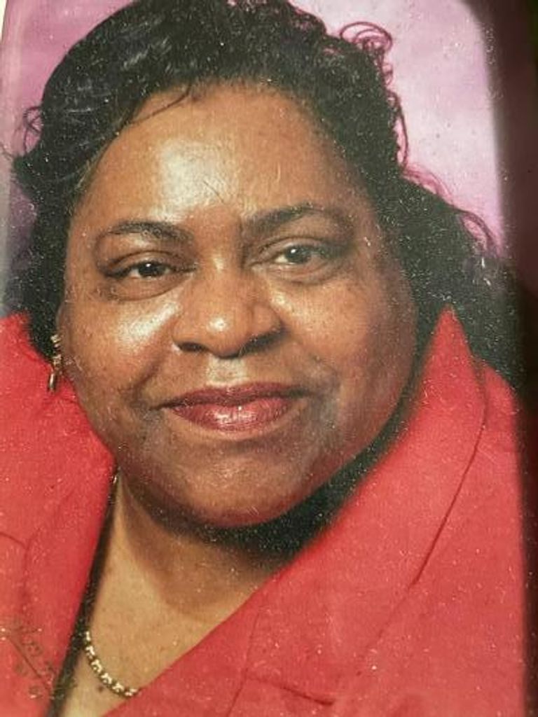 Ms. Lizzie Pearl Thomas Profile Photo