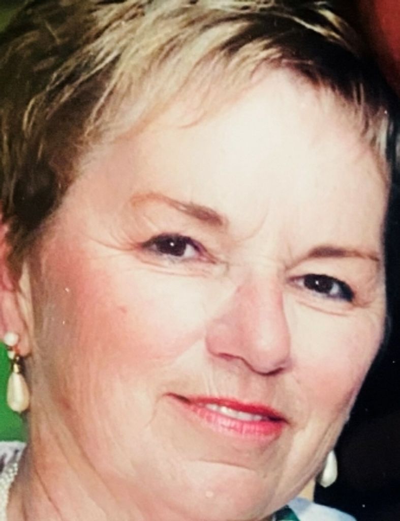 Mary Elizabeth Mahar Profile Photo