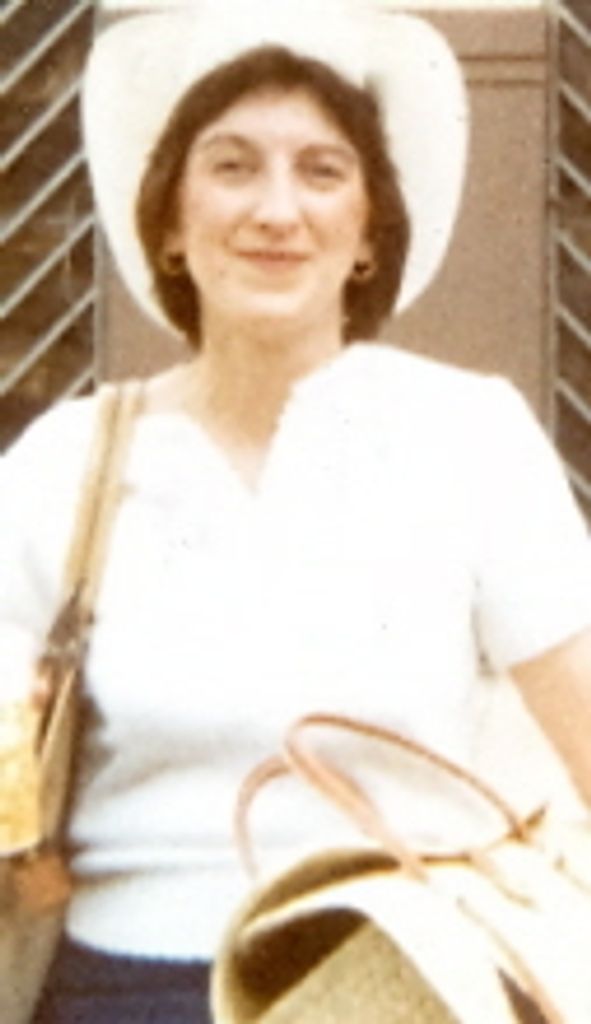 Suzanne (Knapp) Martin
