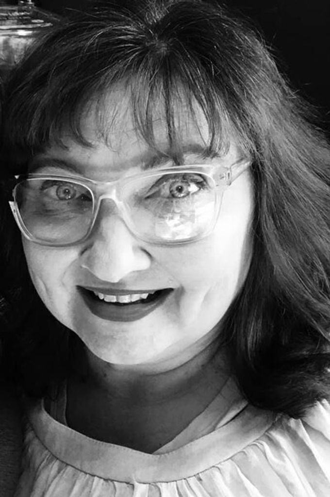 Regina "Gina" Dawn Porter White