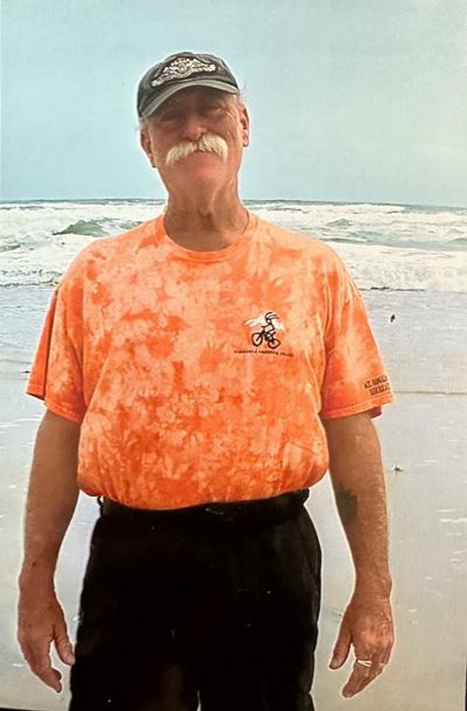Leslie Warren Deville Profile Photo