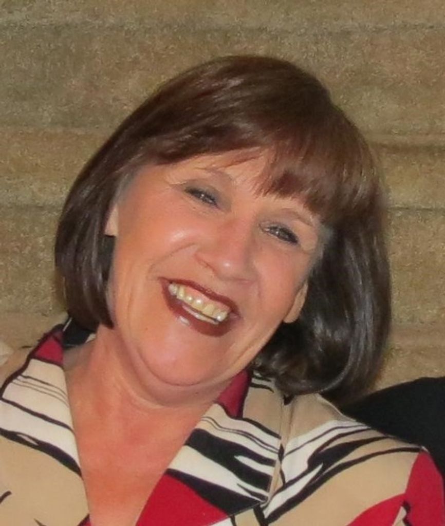 Deborah Wallis Profile Photo