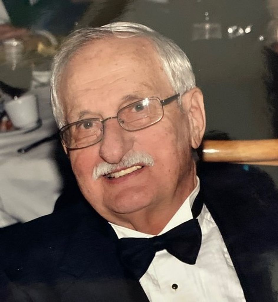 Donald Lee Gronewold Profile Photo