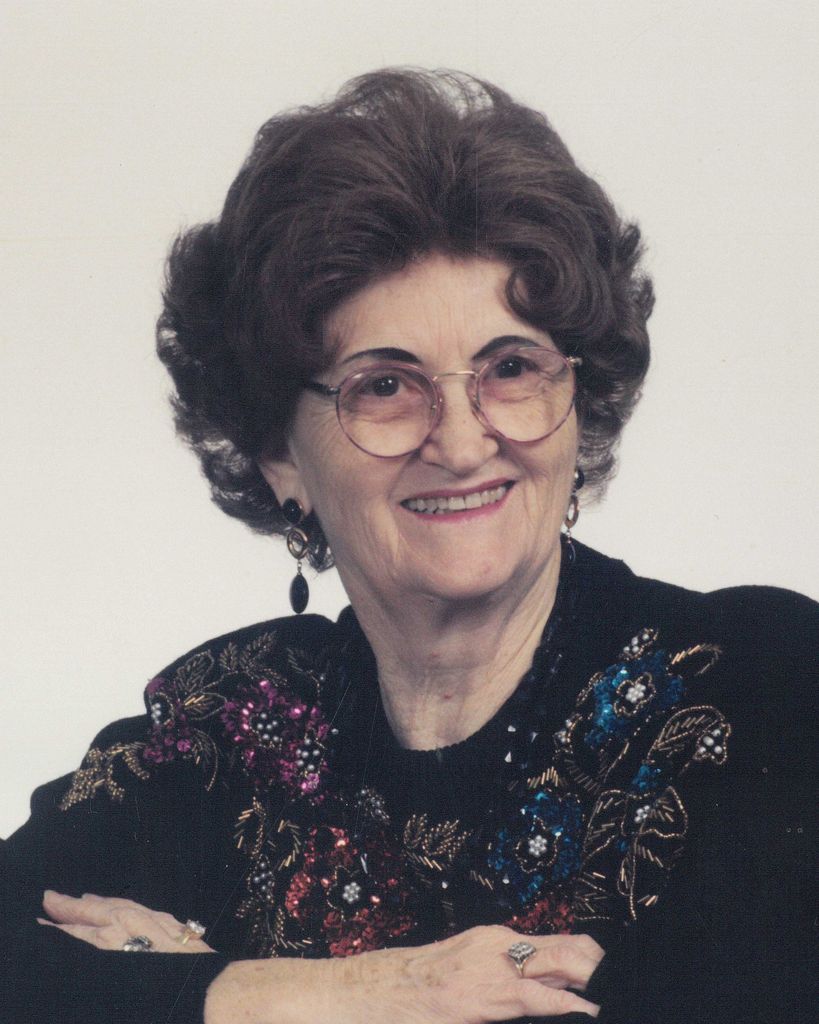 Violet Cecilia Amanda Macklin