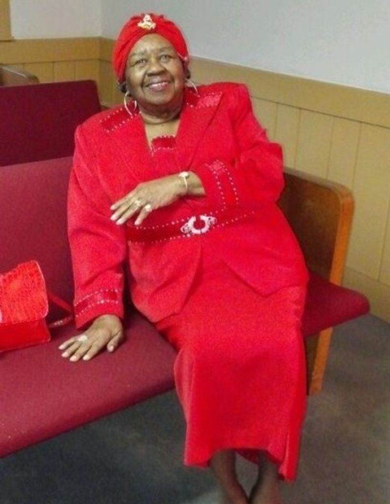 SANDRETTA WHITE
