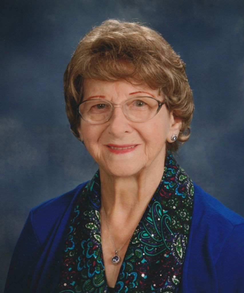 Sophie J. Zurawski Profile Photo