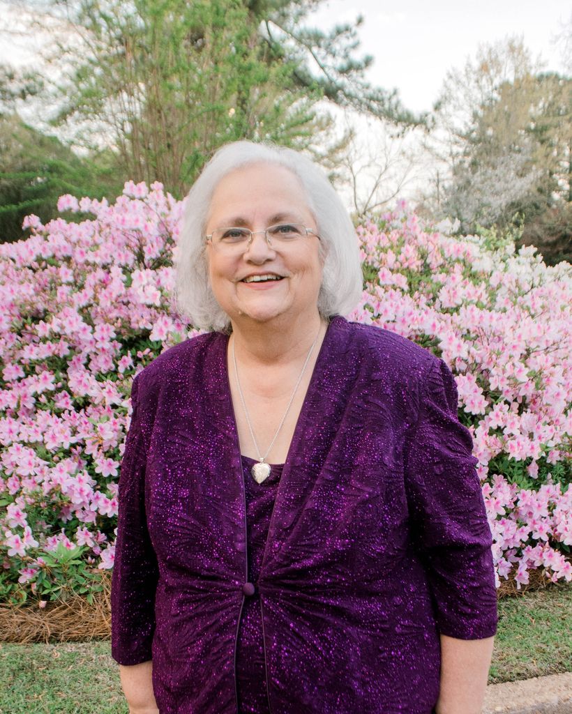 Lynda Champion McKenzie Profile Photo