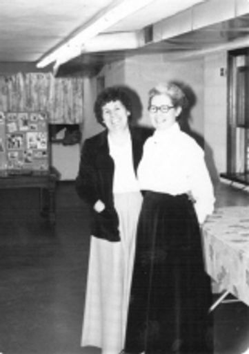 Esther L. Kuntzelman photo gallery thumbnail 7 of 10