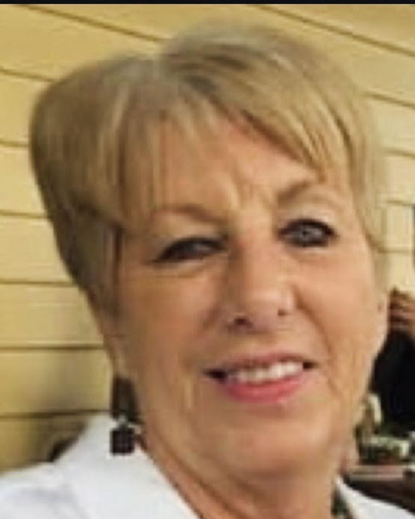 Ms. Julianna Sandlin Profile Photo