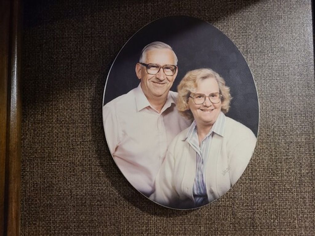 Hazel Mae Abrahamson Profile Photo