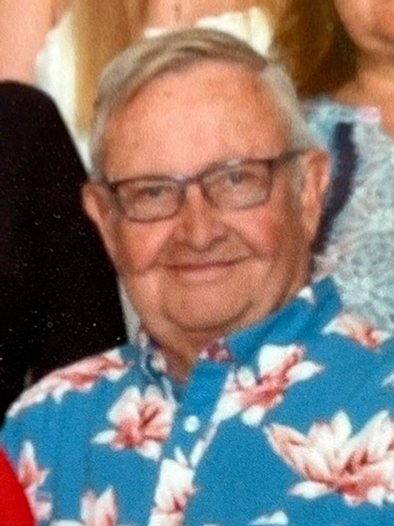 Thomas "Tom" H. Richards