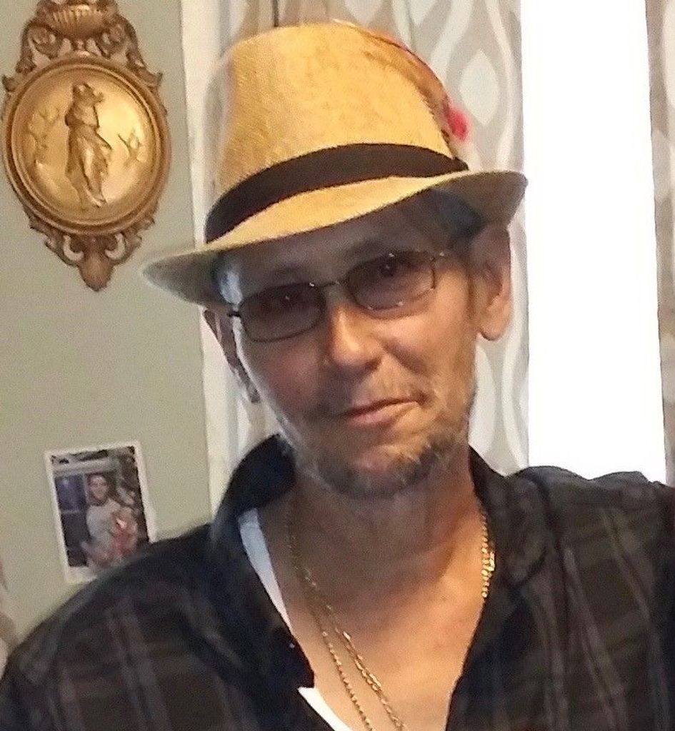Enrique Martinez Profile Photo