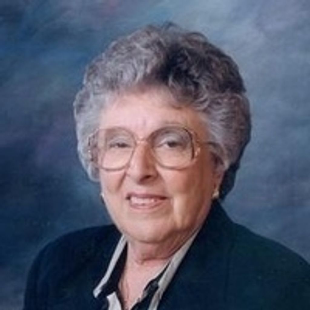 Doris Laurine Roach