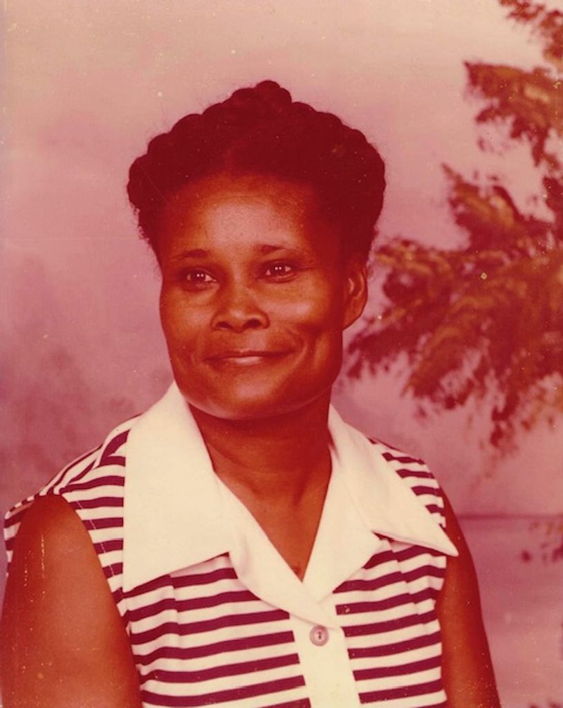 Effie Perry Profile Photo