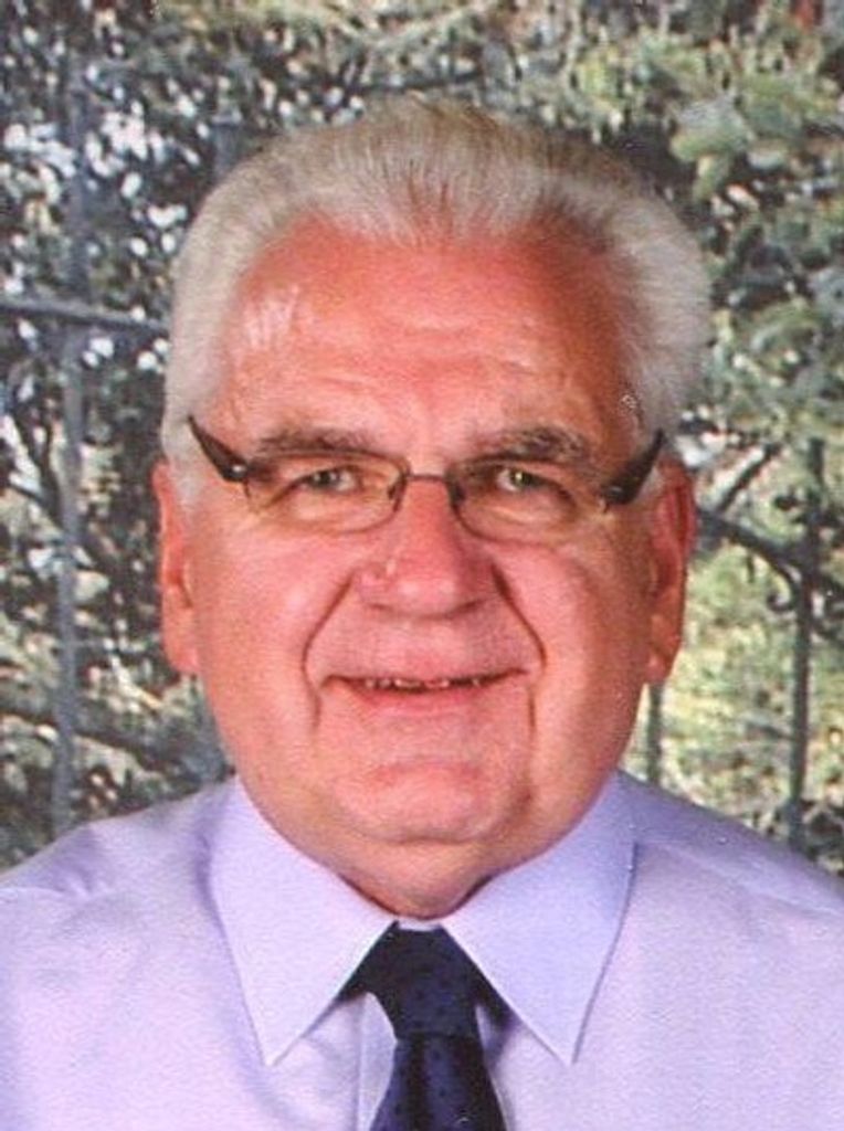 James W. Goeseke Profile Photo